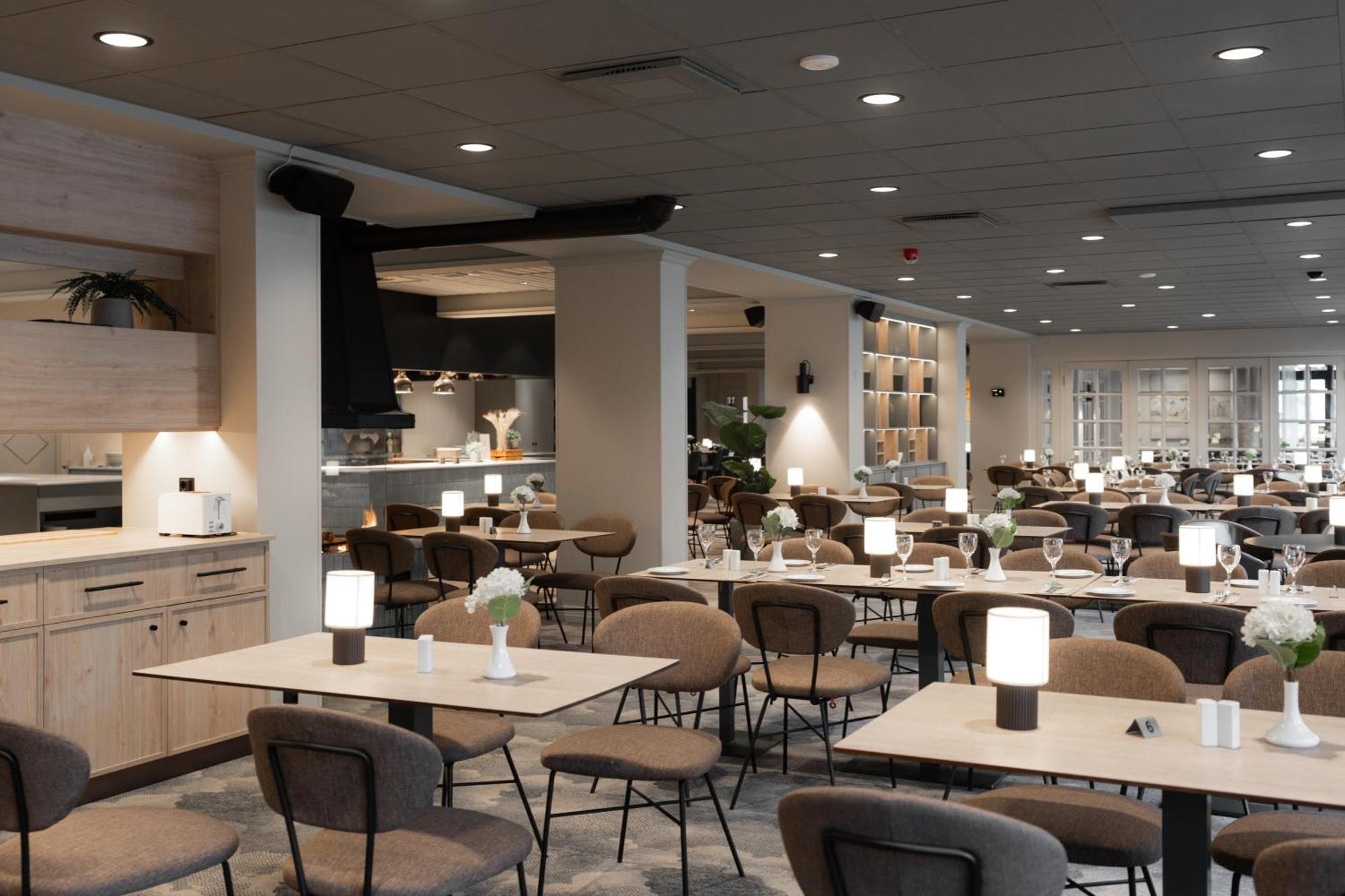 斯堪迪克南峡湾Spa酒店 Førde 外观 照片